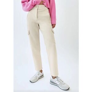 Aritzia Wilfred Free Modern Cargo Ankle High Rise Birch Beige Women’s size 6